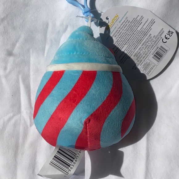 Squishmallow Tucker clip - Picture 2 of 2